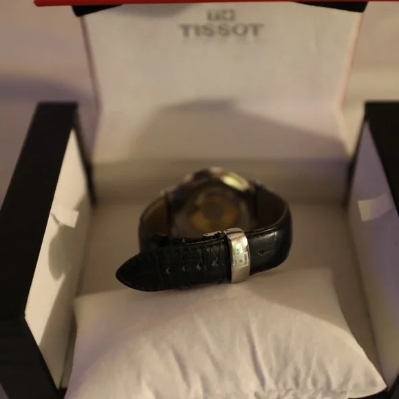 TISSOT BRIDGEPORT T045407